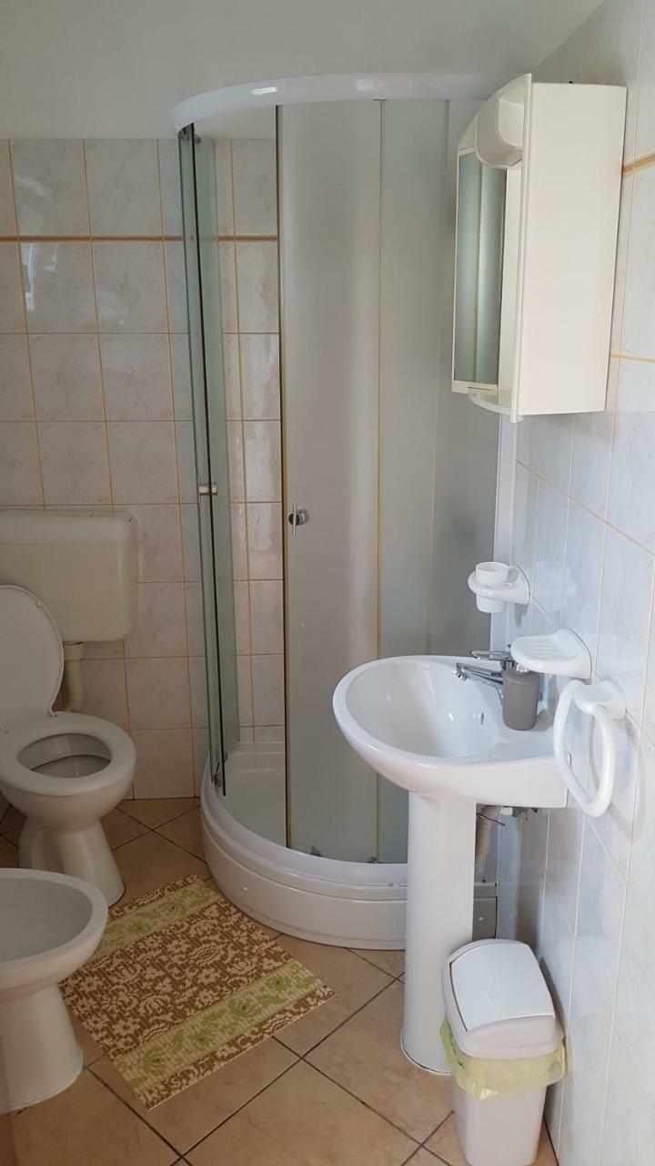 Apartments Andelina Pag Town Luaran gambar